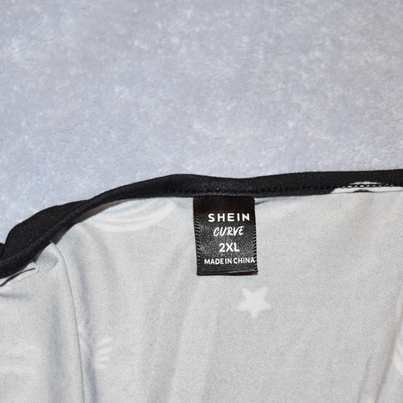 Shein Romper 2XL NWOT - Picture 3 of 3